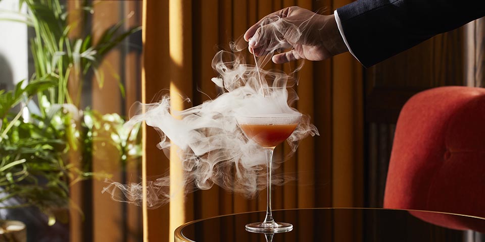 Cocktail Bartender